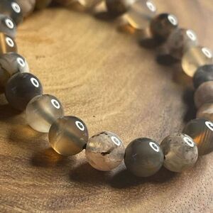 Black Flower Agate stretch beaded bracelet 7” crystal healing beads 8mm ONE NEW